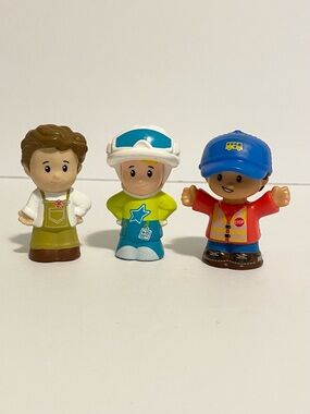 Little People Lot Player Kid School Playset Play Yard Figures x 3